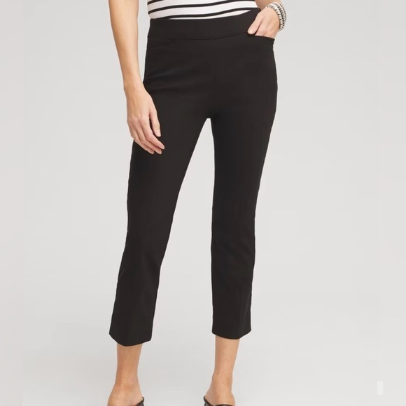 Chico’s Brigitte Straight Leg Crops - Picture 2 of 3